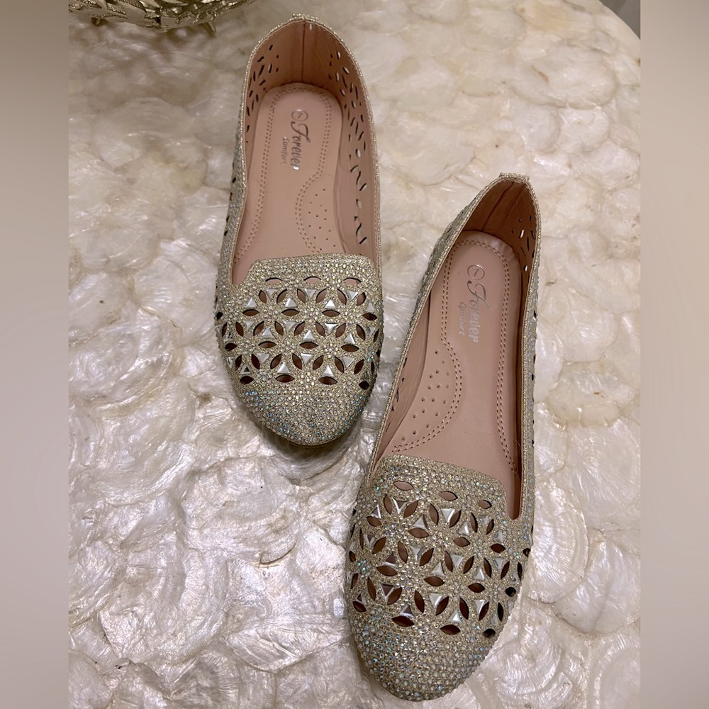 💎 Brand new Jeweled Ballet flats